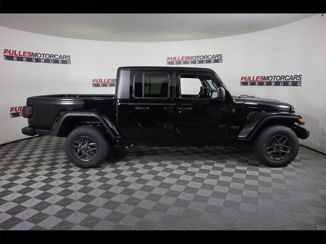 2024 Jeep Gladiator GLADIATOR SPORT S 4X4