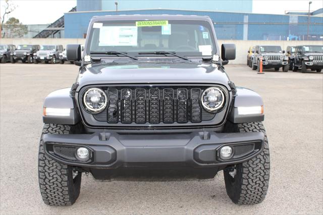 2024 Jeep Gladiator GLADIATOR WILLYS 4X4