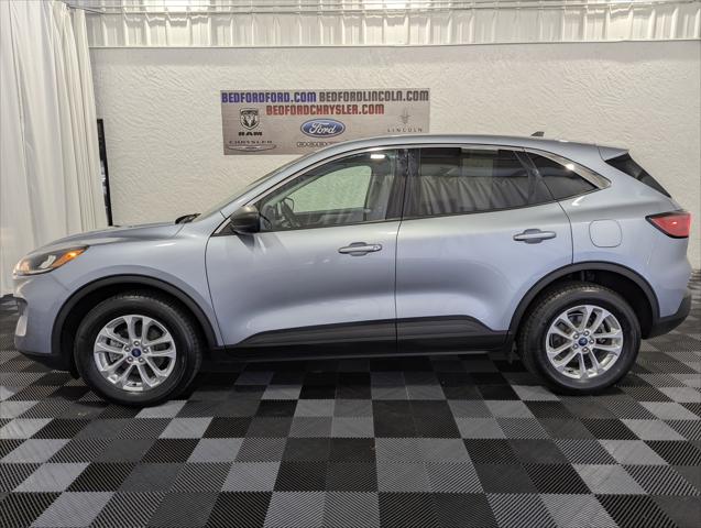 2022 Ford Escape SE Hybrid