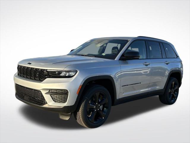 2024 Jeep Grand Cherokee GRAND CHEROKEE ALTITUDE 4X4