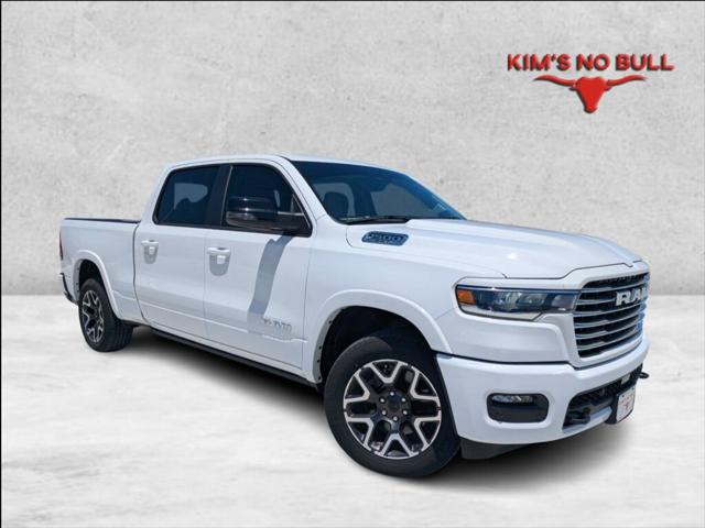2025 RAM Ram 1500 RAM 1500 LARAMIE CREW CAB 4X4 64 BOX