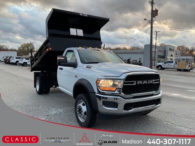 2024 RAM Ram 5500 Chassis Cab RAM 5500 TRADESMAN CHASSIS REGULAR CAB 4X4 84 CA 2024 RAM Ram 5500 Chassis Cab RAM 5500 TRADESMAN CHASSIS REGULAR CAB 4X4 84 CA