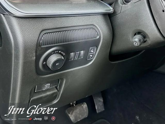 2024 Jeep Wagoneer Series II Carbide 4x4