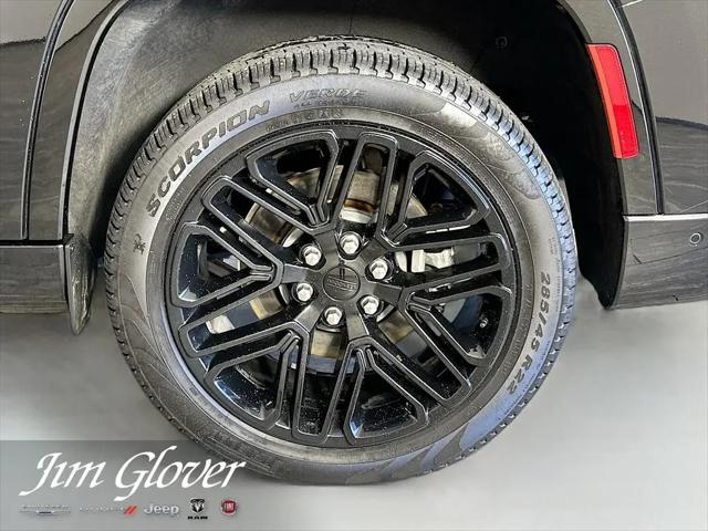 2024 Jeep Wagoneer Series II Carbide 4x4