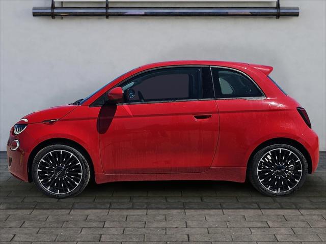 2024 Fiat FIAT 500e 500e INSPI(RED)