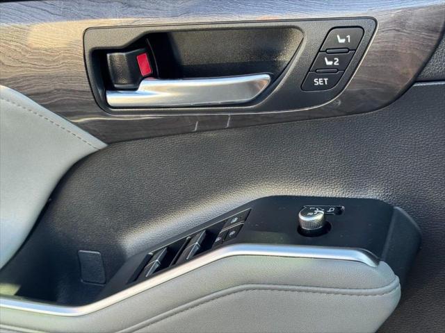 2024 Toyota Highlander Limited - Photo 30