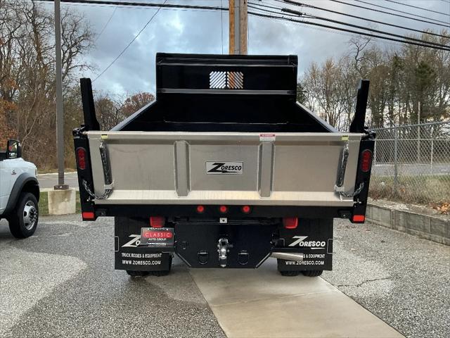 2024 Ram 5500 Chassis Cab Tradesman/SLT