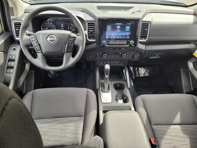2024 Nissan Frontier Crew Cab SV 4x2
