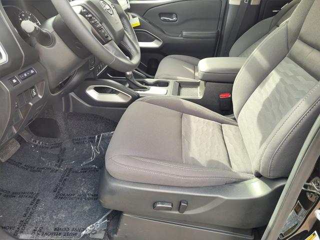 2024 Nissan Frontier Crew Cab SV 4x2