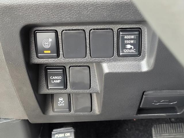 2024 Nissan Frontier Crew Cab SV 4x2