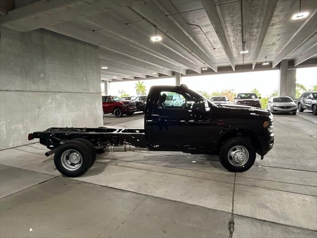 2024 RAM Ram 3500 Chassis Cab RAM 3500 TRADESMAN CHASSIS REGULAR CAB 4X2 60 CA