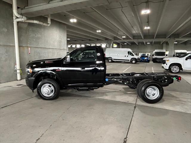 2024 RAM Ram 3500 Chassis Cab RAM 3500 TRADESMAN CHASSIS REGULAR CAB 4X2 60 CA