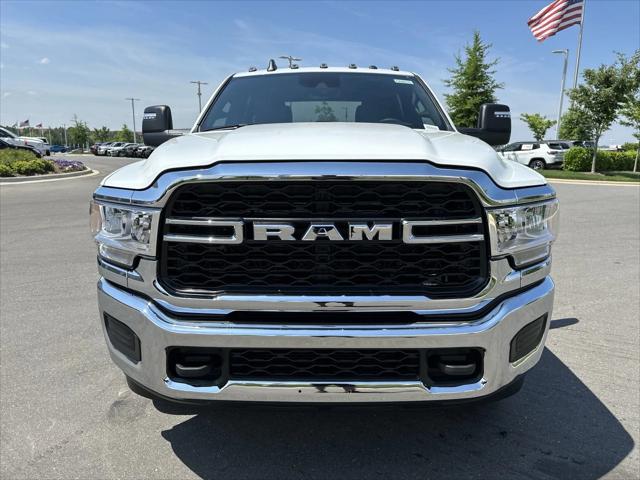 2024 RAM Ram 3500 RAM 3500 TRADESMAN CREW CAB 4X4 8 BOX
