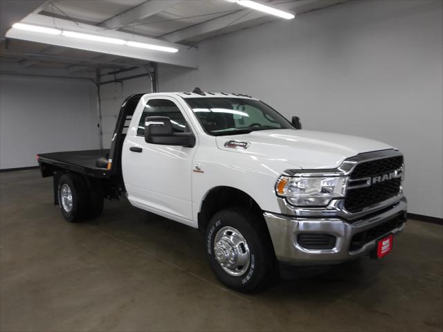 2024 RAM Ram 3500 Chassis Cab RAM 3500 TRADESMAN CHASSIS REGULAR CAB 4X4 60 CA