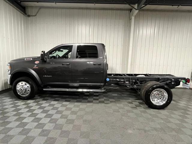 2024 RAM Ram 4500 Chassis Cab RAM 4500 SLT CHASSIS CREW CAB 4X4 60 CA 2024 RAM Ram 4500 Chassis Cab RAM 4500 SLT CHASSIS CREW CAB 4X4 60 CA