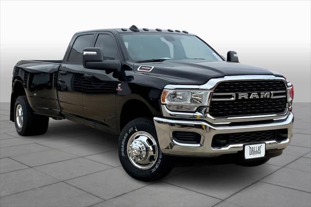 2024 RAM Ram 3500 RAM 3500 TRADESMAN CREW CAB 4X4 8 BOX