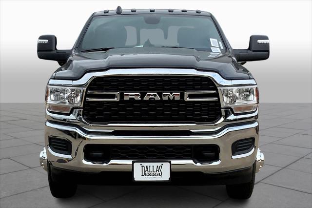 2024 RAM Ram 3500 RAM 3500 TRADESMAN CREW CAB 4X4 8 BOX