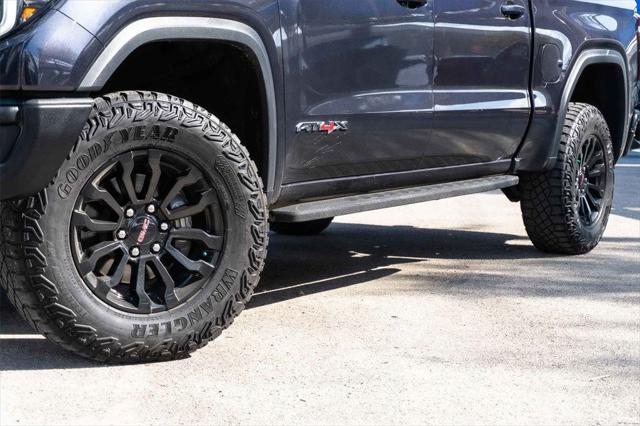 2023 GMC Sierra 1500 4WD Crew Cab Short Box AT4X