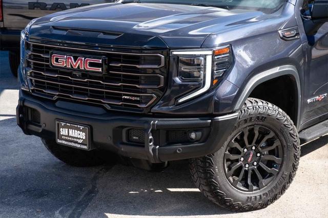 2023 GMC Sierra 1500 4WD Crew Cab Short Box AT4X