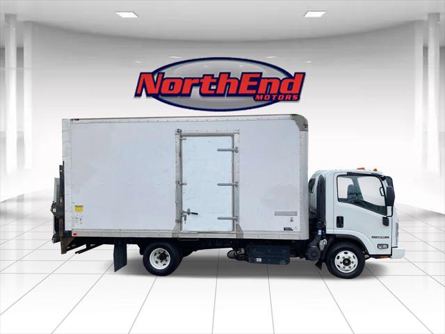 2018 Isuzu NPR Standard Cab