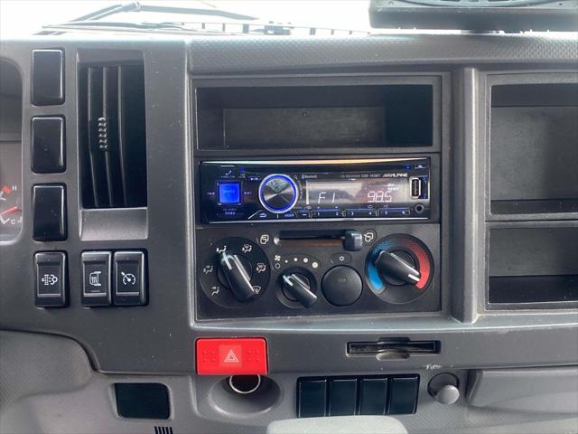2018 Isuzu NPR Standard Cab