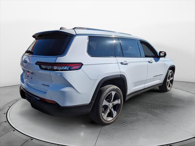 2023 Jeep Grand Cherokee GRAND CHEROKEE L LIMITED 4X4