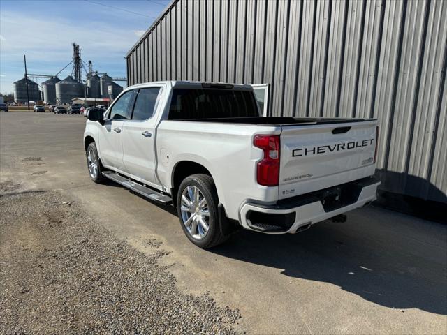 2021 Chevrolet Silverado 1500 4WD Crew Cab Short Bed High Country