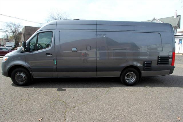 2022 Mercedes-Benz Sprinter 4500 High Roof V6