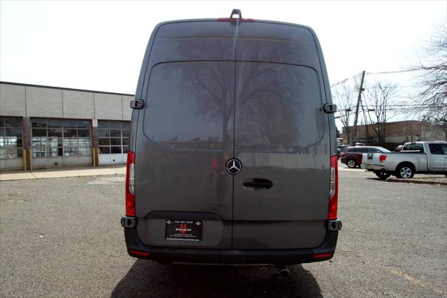 2022 Mercedes-Benz Sprinter 4500 High Roof V6