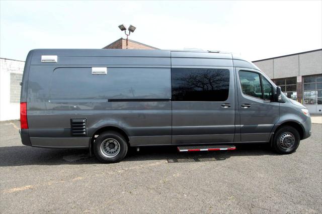 2022 Mercedes-Benz Sprinter 4500 High Roof V6