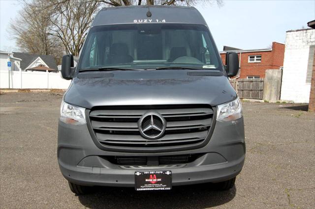 2022 Mercedes-Benz Sprinter 4500 High Roof V6