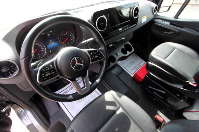 2022 Mercedes-Benz Sprinter 4500 High Roof V6