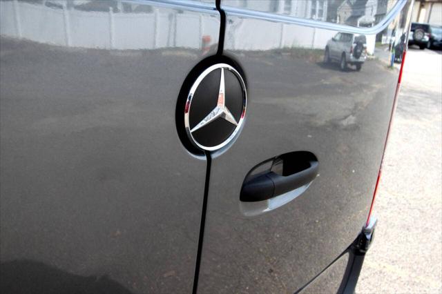 2022 Mercedes-Benz Sprinter 4500 High Roof V6