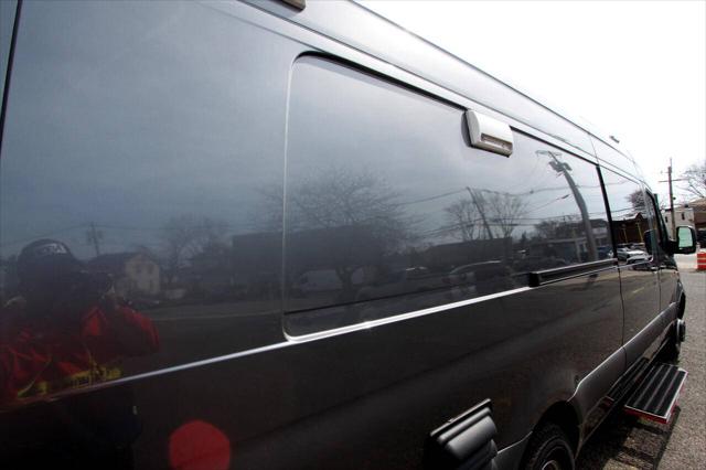2022 Mercedes-Benz Sprinter 4500 High Roof V6