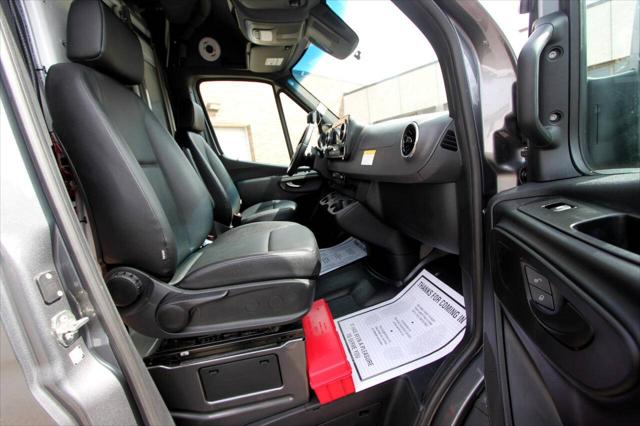 2022 Mercedes-Benz Sprinter 4500 High Roof V6