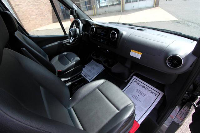 2022 Mercedes-Benz Sprinter 4500 High Roof V6