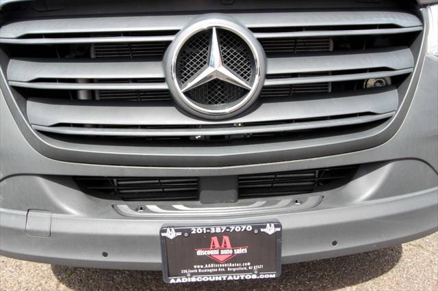 2022 Mercedes-Benz Sprinter 4500 High Roof V6
