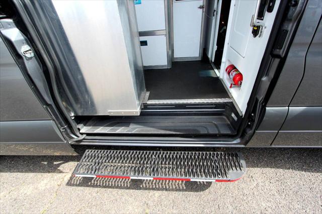 2022 Mercedes-Benz Sprinter 4500 High Roof V6