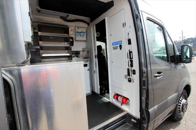 2022 Mercedes-Benz Sprinter 4500 High Roof V6