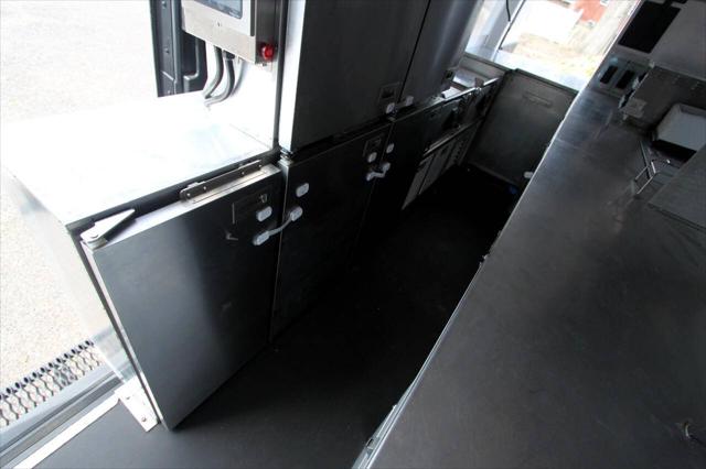 2022 Mercedes-Benz Sprinter 4500 High Roof V6