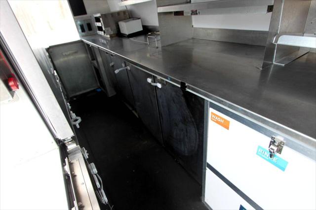 2022 Mercedes-Benz Sprinter 4500 High Roof V6