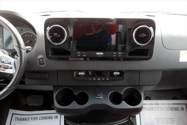 2022 Mercedes-Benz Sprinter 4500 High Roof V6