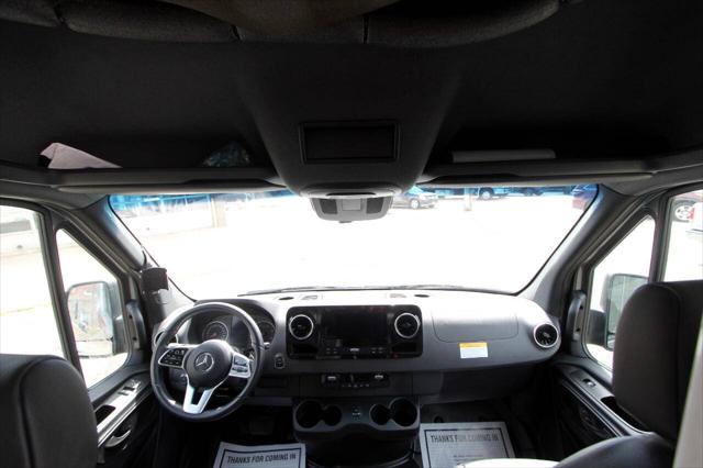 2022 Mercedes-Benz Sprinter 4500 High Roof V6