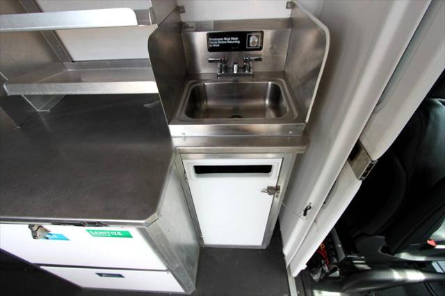 2022 Mercedes-Benz Sprinter 4500 High Roof V6
