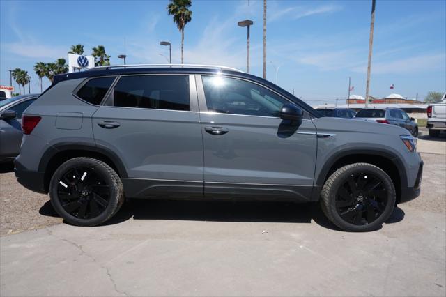 2024 Volkswagen Taos 1.5T SE