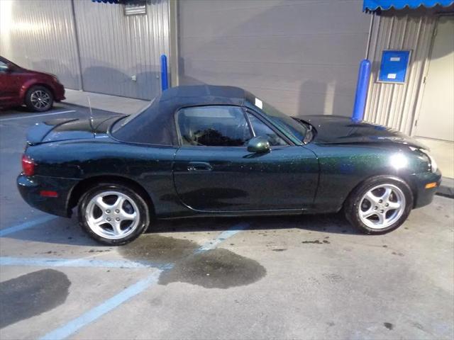 2002 Mazda MX-5 Cloth for sale in Mt Pleasant, PA