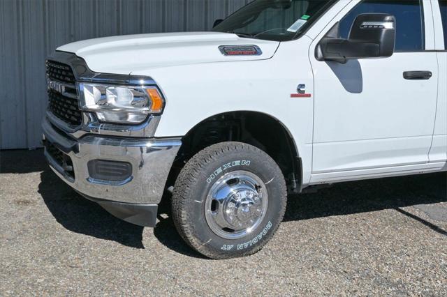 2024 RAM Ram 3500 RAM 3500 TRADESMAN CREW CAB 4X4 8 BOX