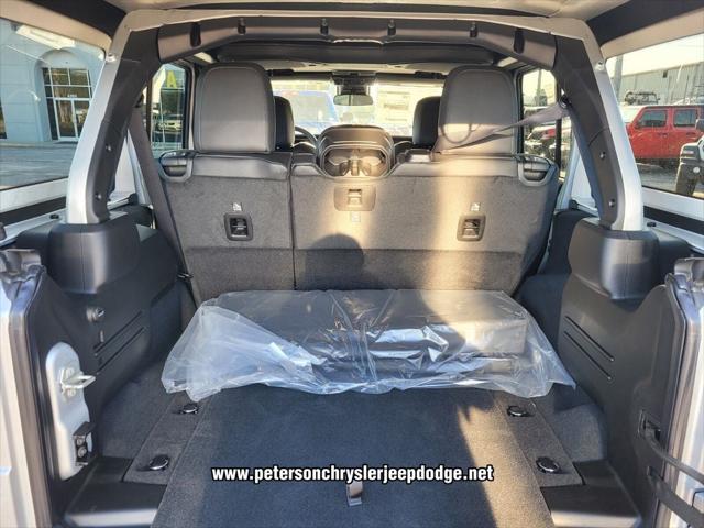 2024 Jeep Wrangler 4-Door Sahara 4x4