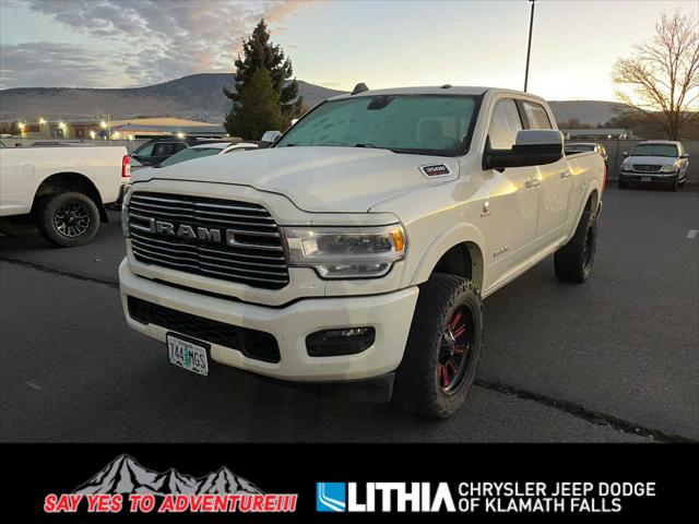 2019 RAM 3500 Laramie Crew Cab 4x4 64 Box 2019 RAM 3500 Laramie Crew Cab 4x4 64 Box