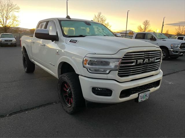 2019 RAM 3500 Laramie Crew Cab 4x4 64 Box 2019 RAM 3500 Laramie Crew Cab 4x4 64 Box